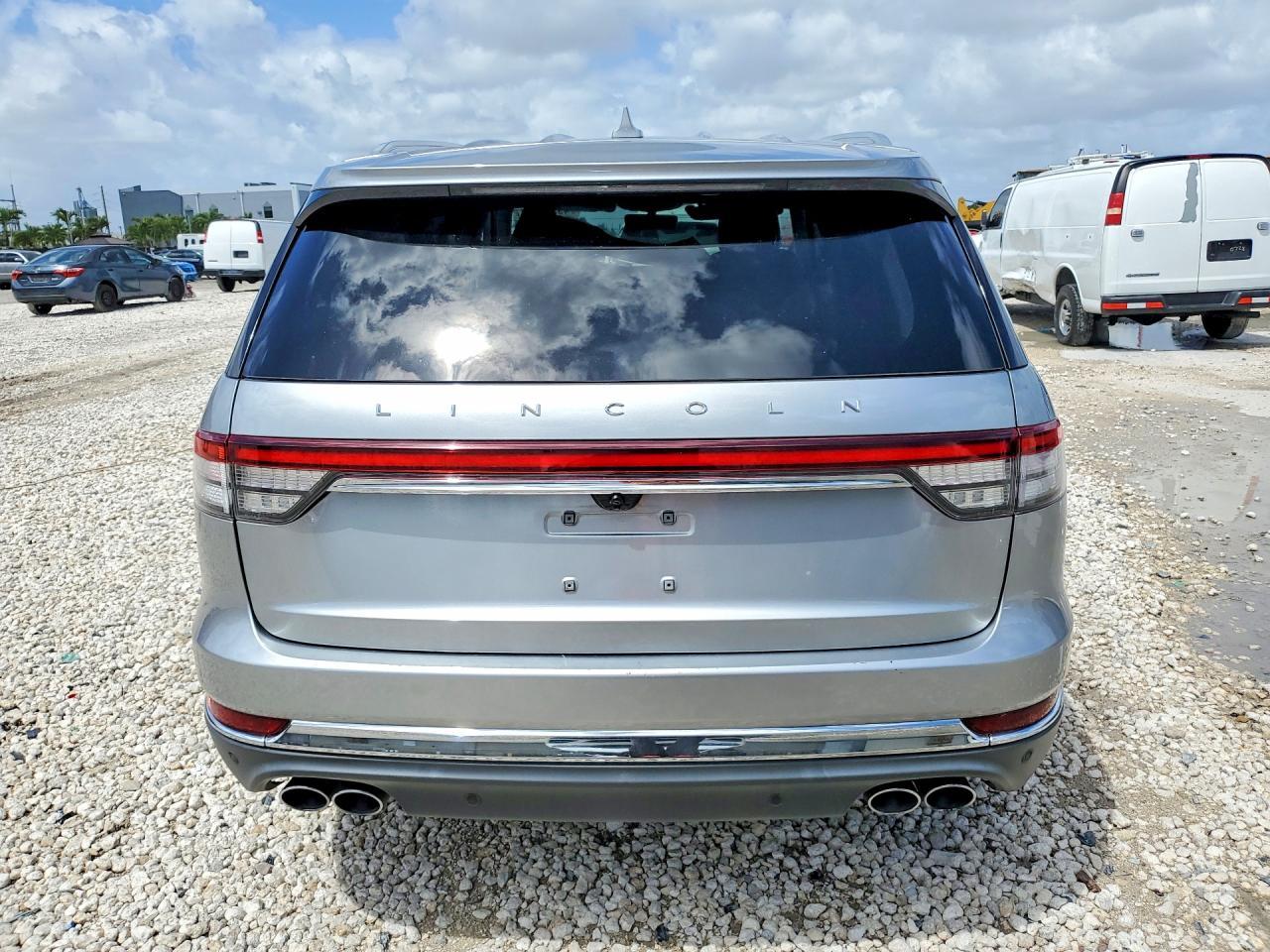 2020 Lincoln Aviator Reserve - zdjęcie 6