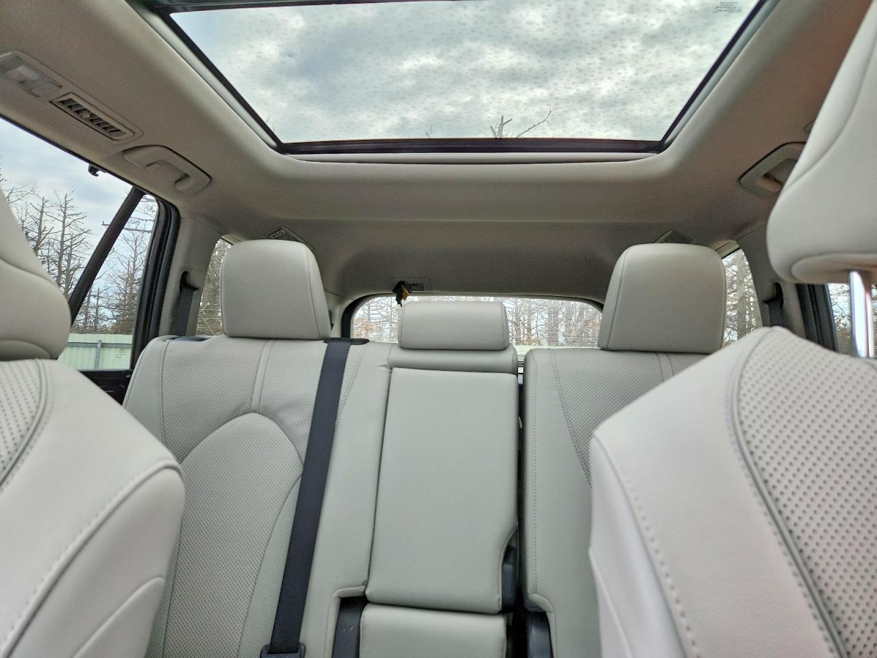 2024 Toyota Grand Highlander Hybrid Limited - zdjęcie 10