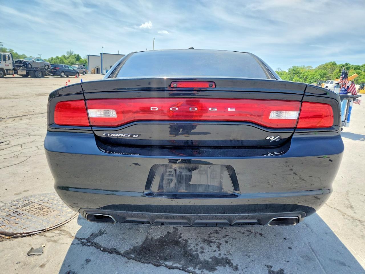 2014 Dodge Charger R - zdjęcie 6