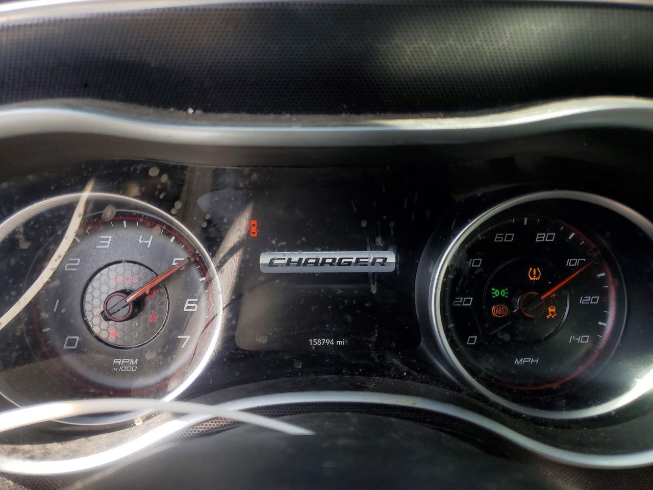2016 Dodge Charger Sxt - zdjęcie 9
