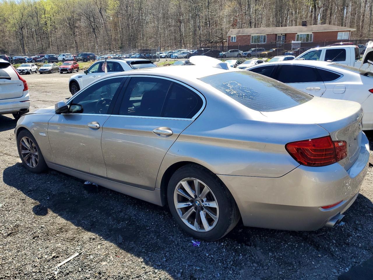 2016 BMW 528 Xi - zdjęcie 2