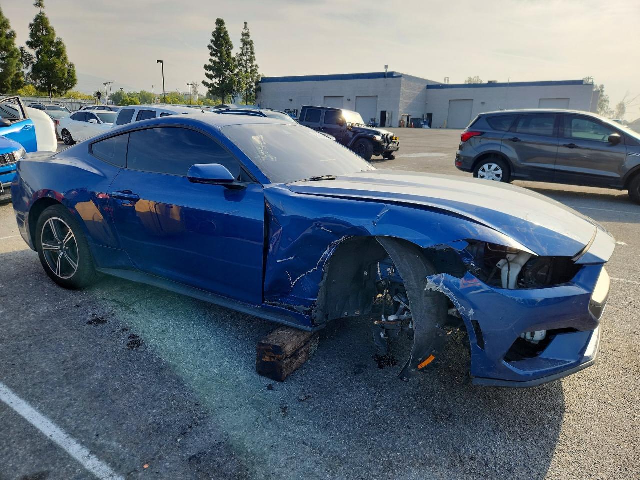 2024 Ford Mustang - zdjęcie 4