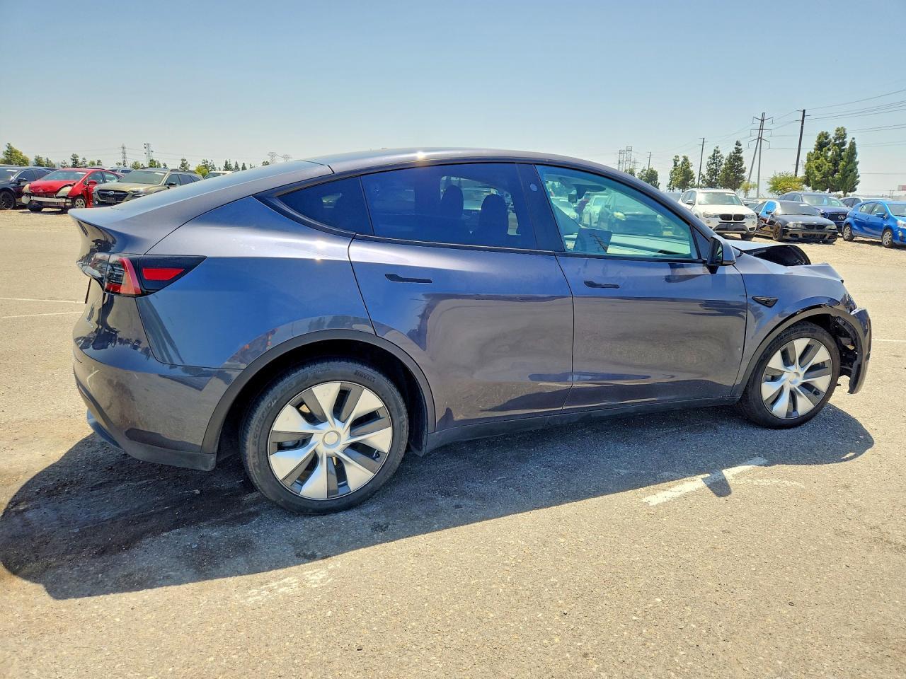 2023 Tesla Model Y - zdjęcie 3