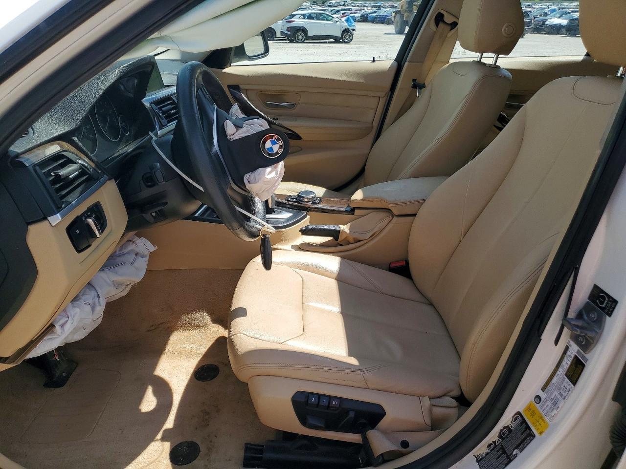 2015 BMW 328 Xi - zdjęcie 7