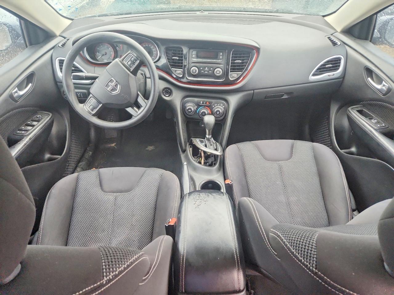 2015 Dodge Dart Sxt - zdjęcie 8