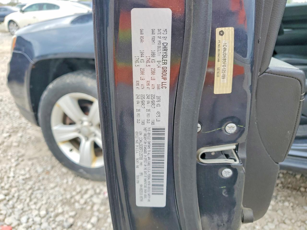 2015 Jeep Compass Latitude - zdjęcie 12