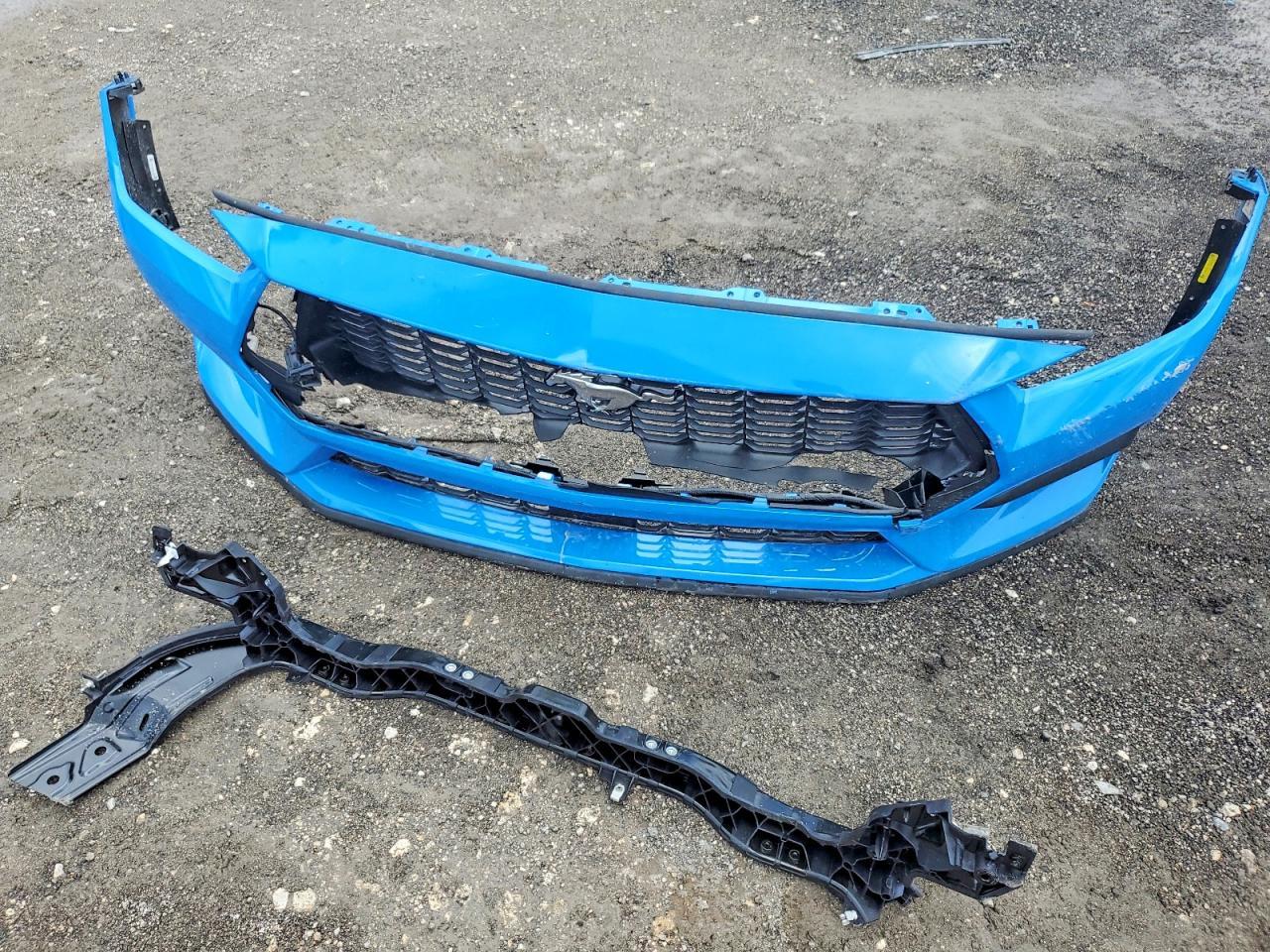 2025 Ford Mustang - zdjęcie 12