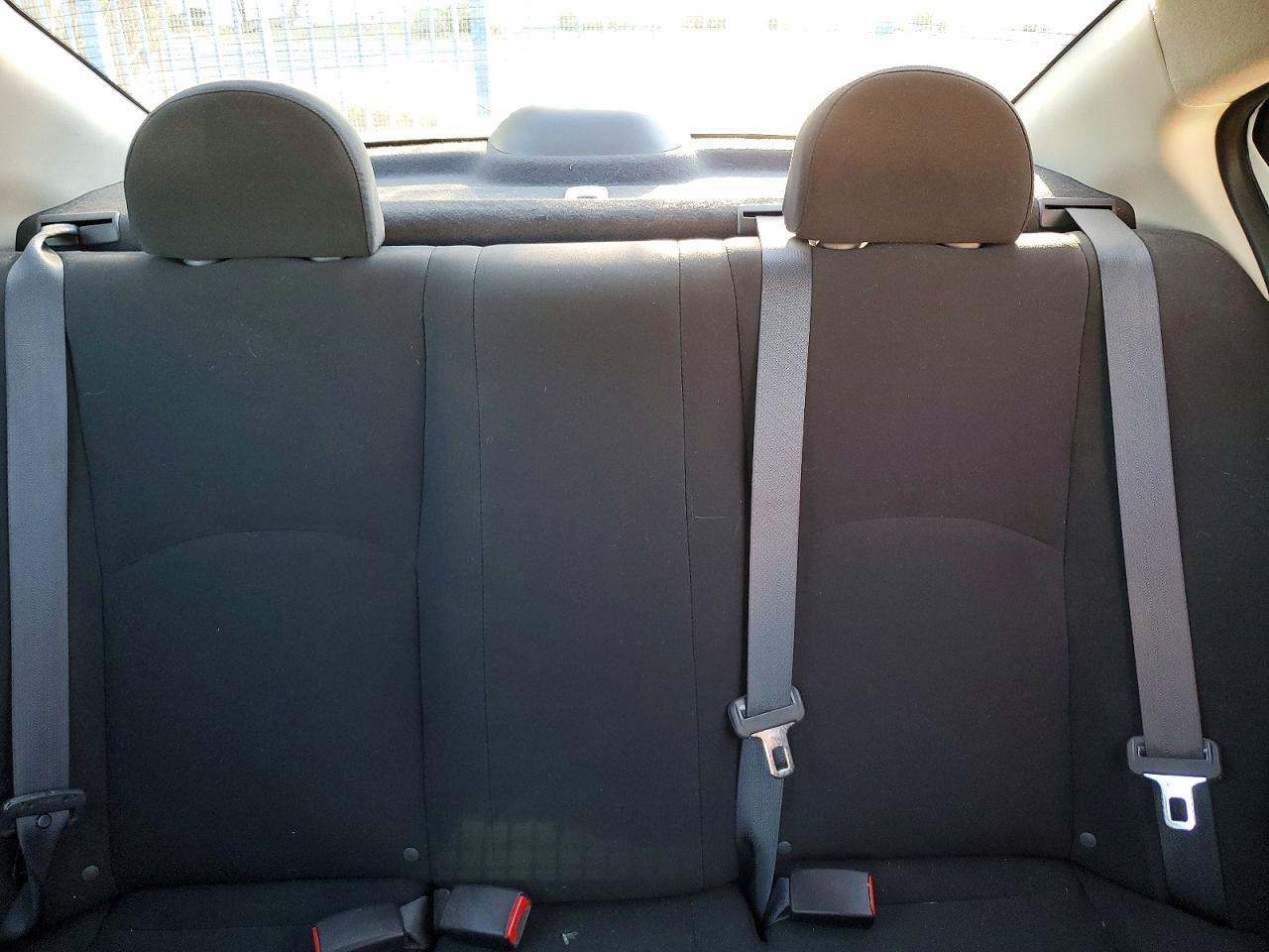 2015 Nissan Versa 1.6 S - zdjęcie 10