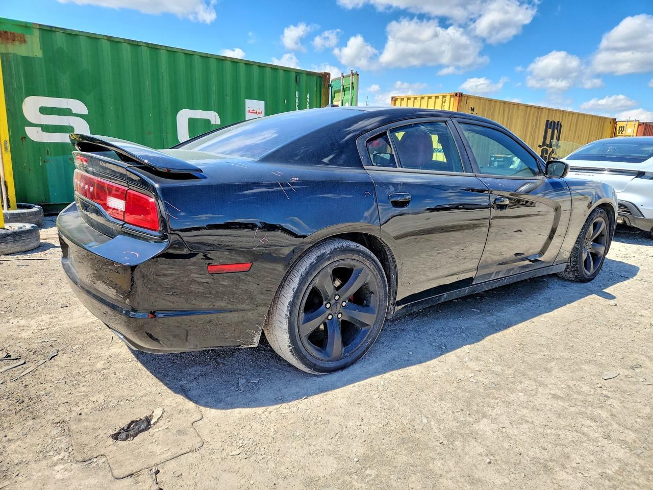 2014 Dodge Charger Sxt - zdjęcie 3