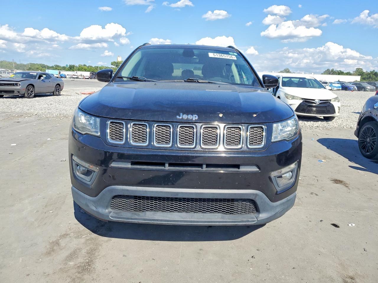 2018 Jeep Compass Latitude - zdjęcie 5