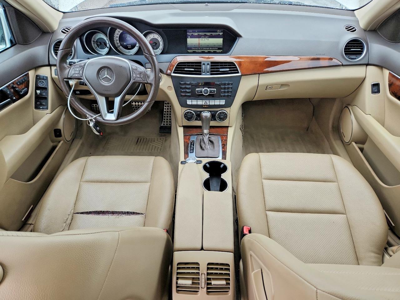 2014 Mercedes-Benz C 300 4Matic - zdjęcie 8
