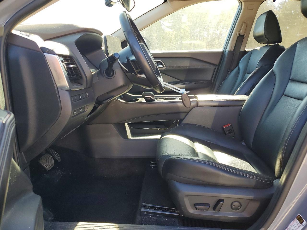 2021 Nissan Rogue Sl - zdjęcie 7