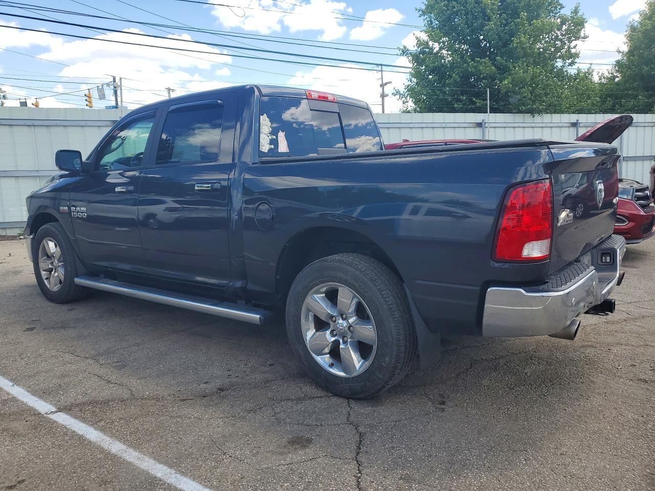 2017 Ram 1500 Slt - zdjęcie 2
