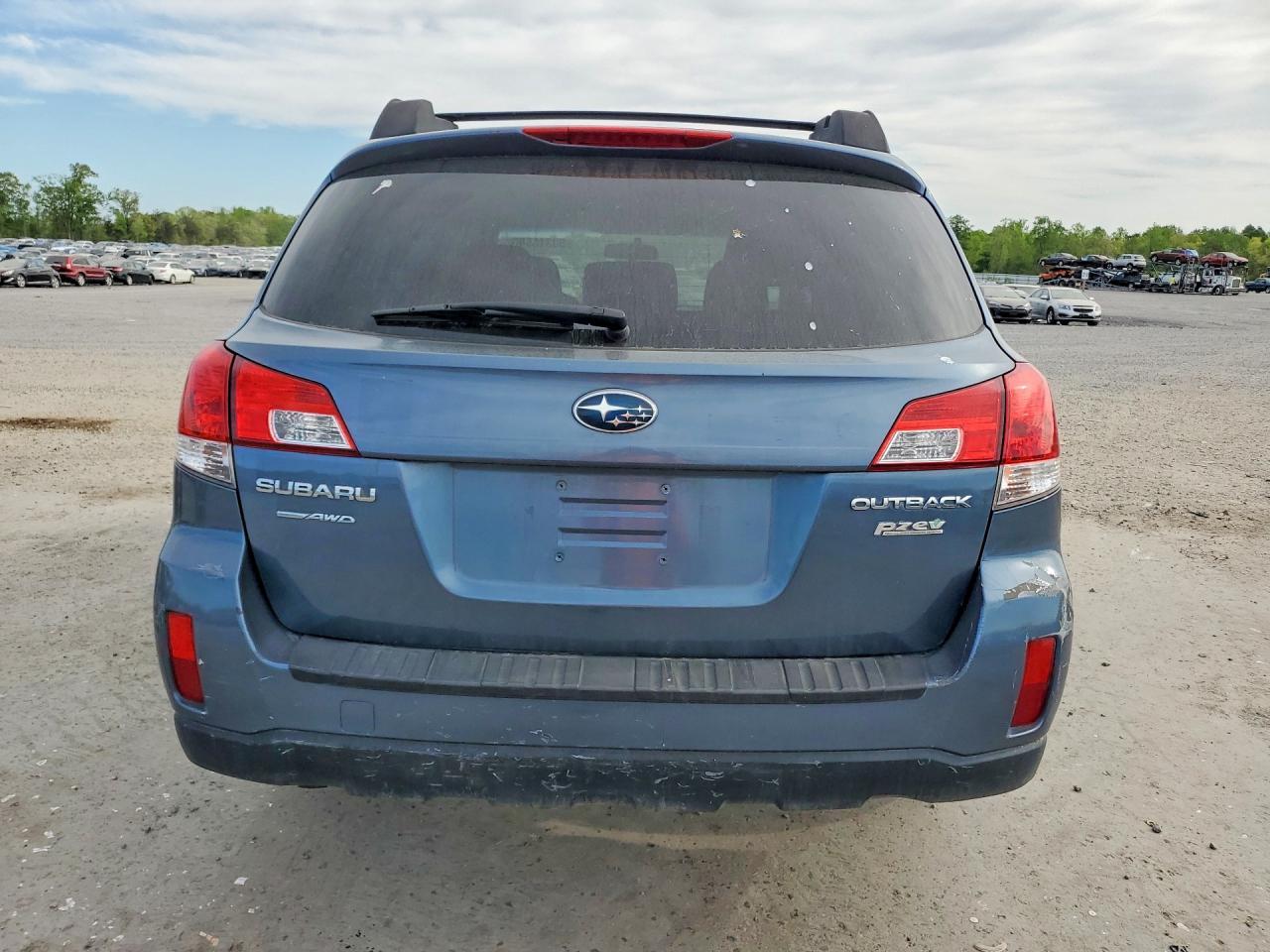 2013 Subaru Outback 2.5I Premium - zdjęcie 6