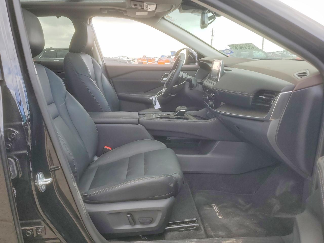 2021 Nissan Rogue Sl - zdjęcie 7
