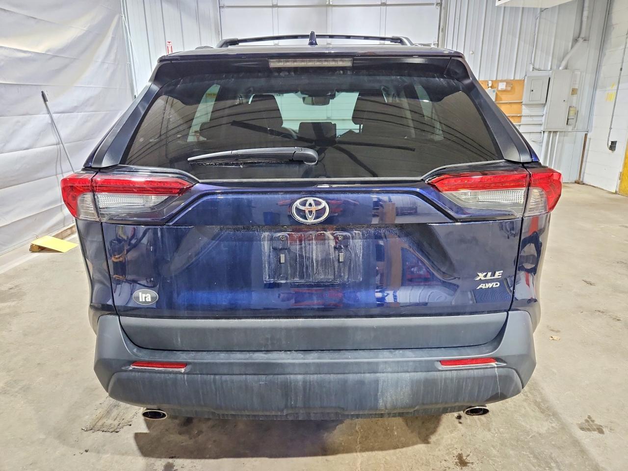 2024 Toyota Rav4 Xle Premium - zdjęcie 6