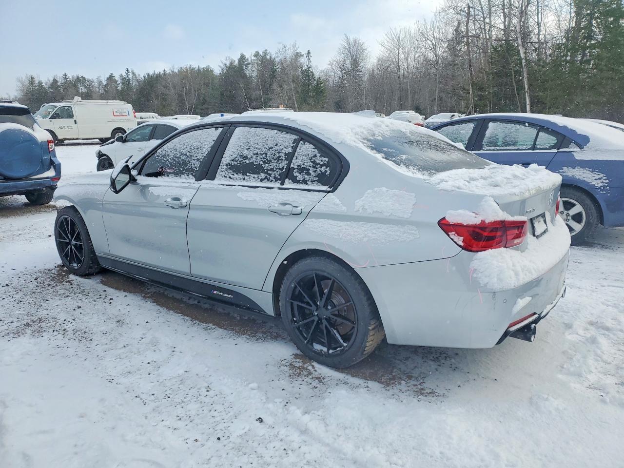 2016 BMW 340 Xi - zdjęcie 2