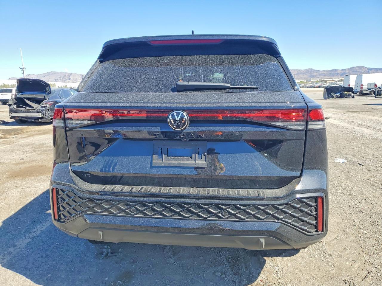 2026 Volkswagen Tiguan Se R-Line Black - zdjęcie 6