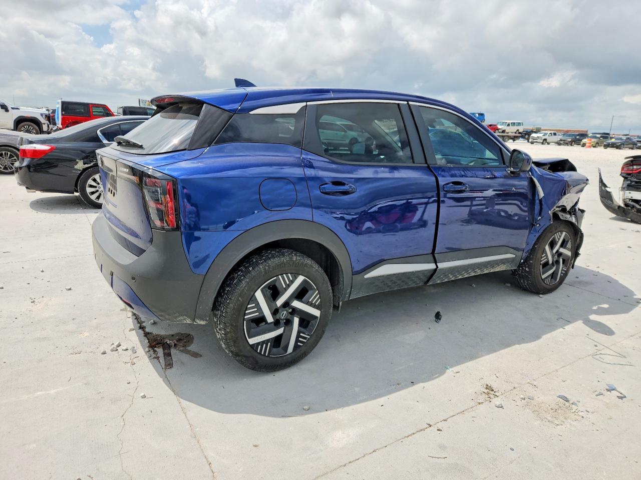 2025 Nissan Kicks Sv - zdjęcie 3