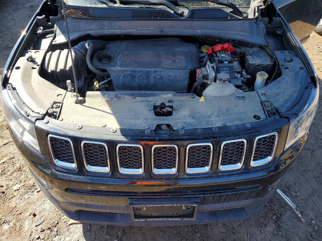 2020 Jeep Compass Latitude - zdjęcie 12