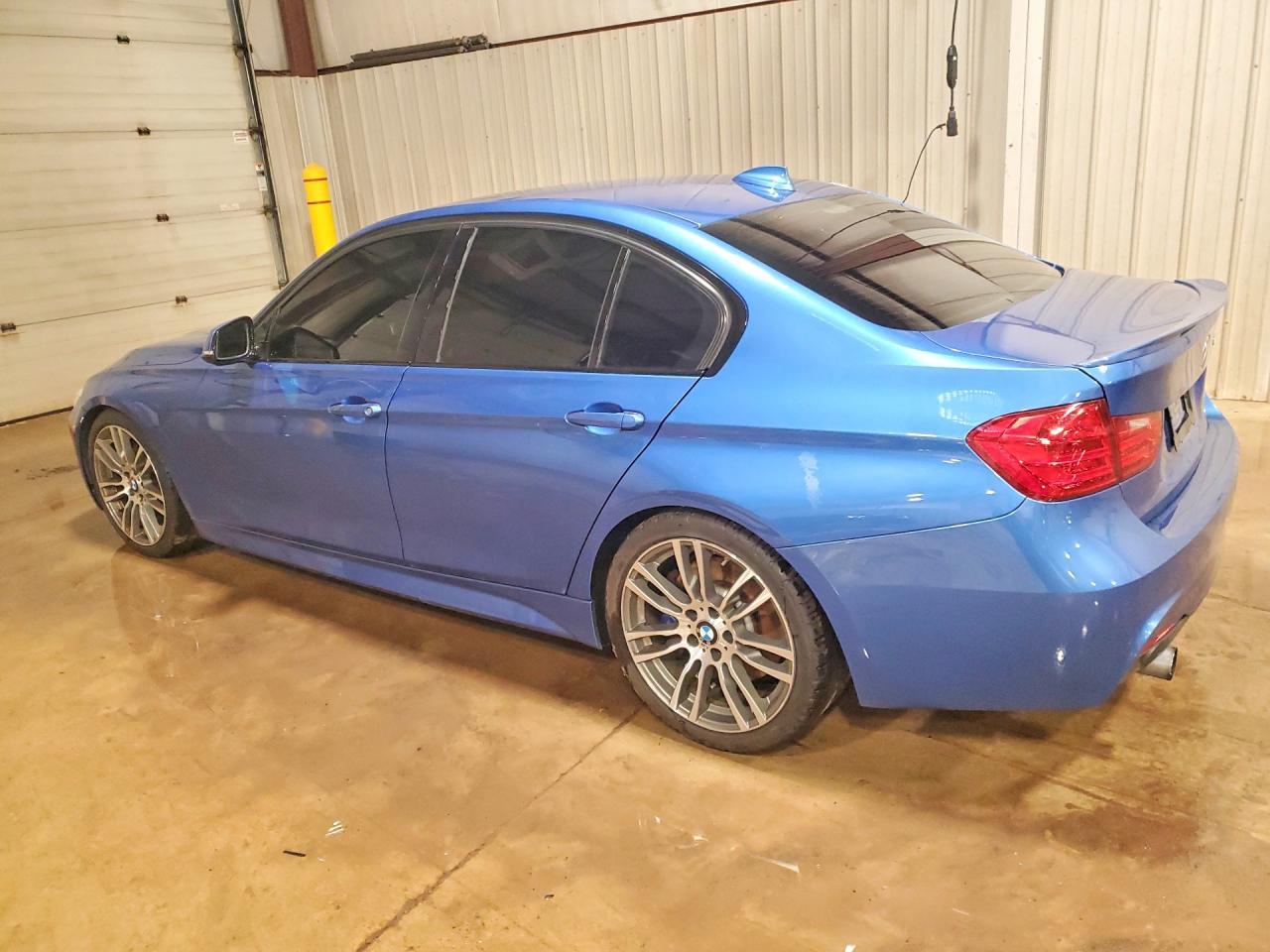 2014 BMW 335 I - zdjęcie 2