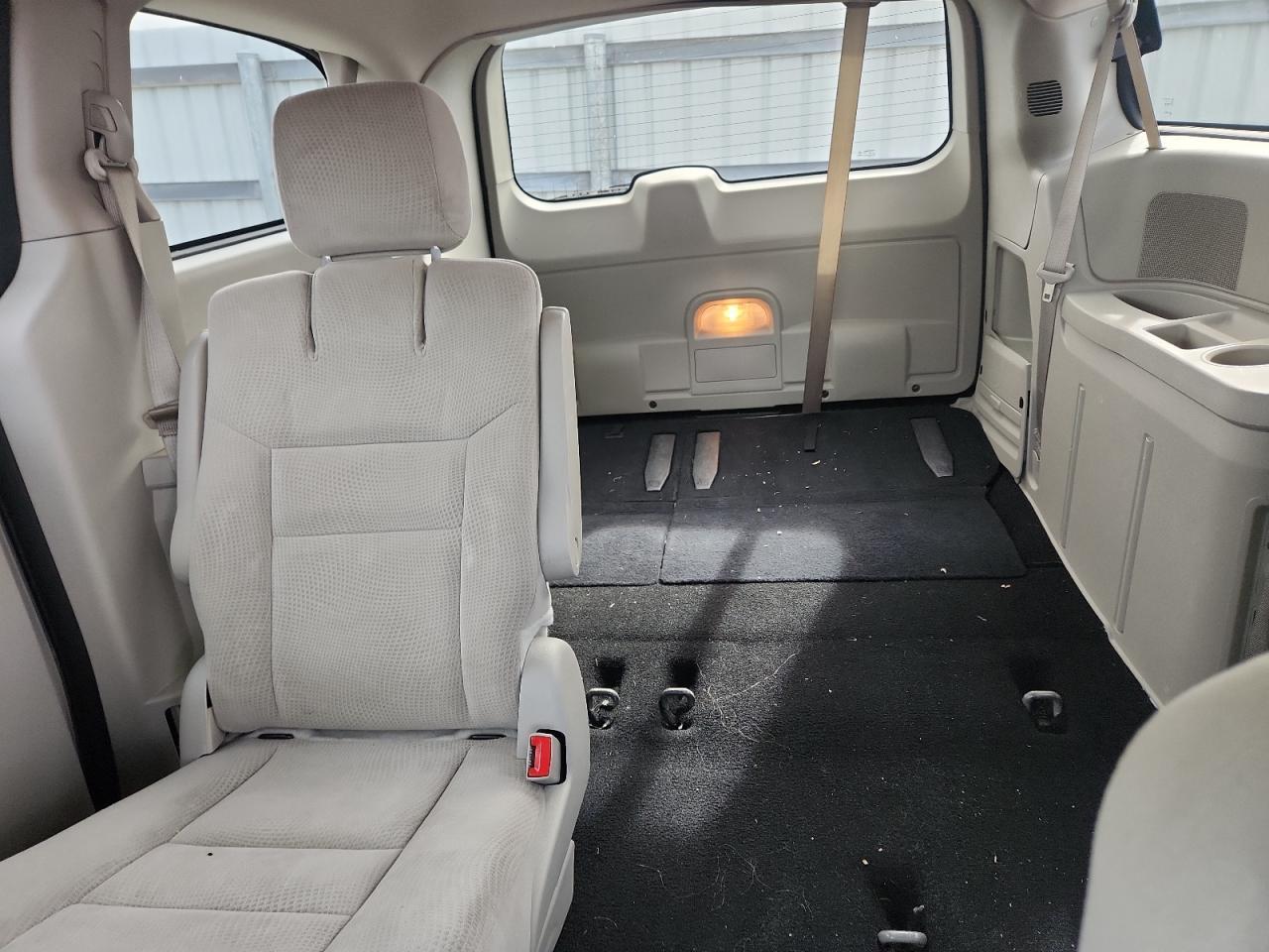 2016 Dodge Grand Caravan Se - zdjęcie 10