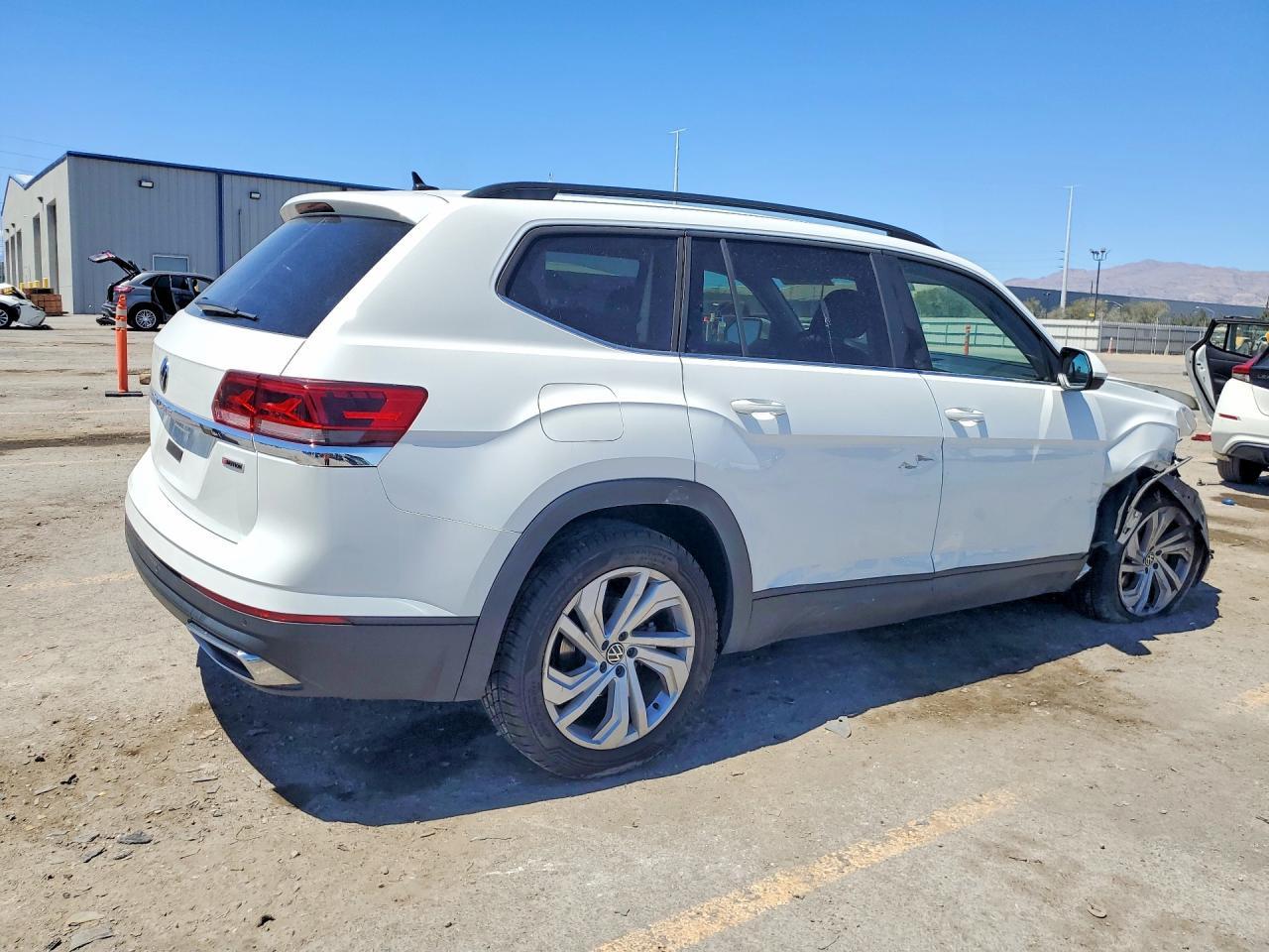 2021 Volkswagen Atlas Se - zdjęcie 3
