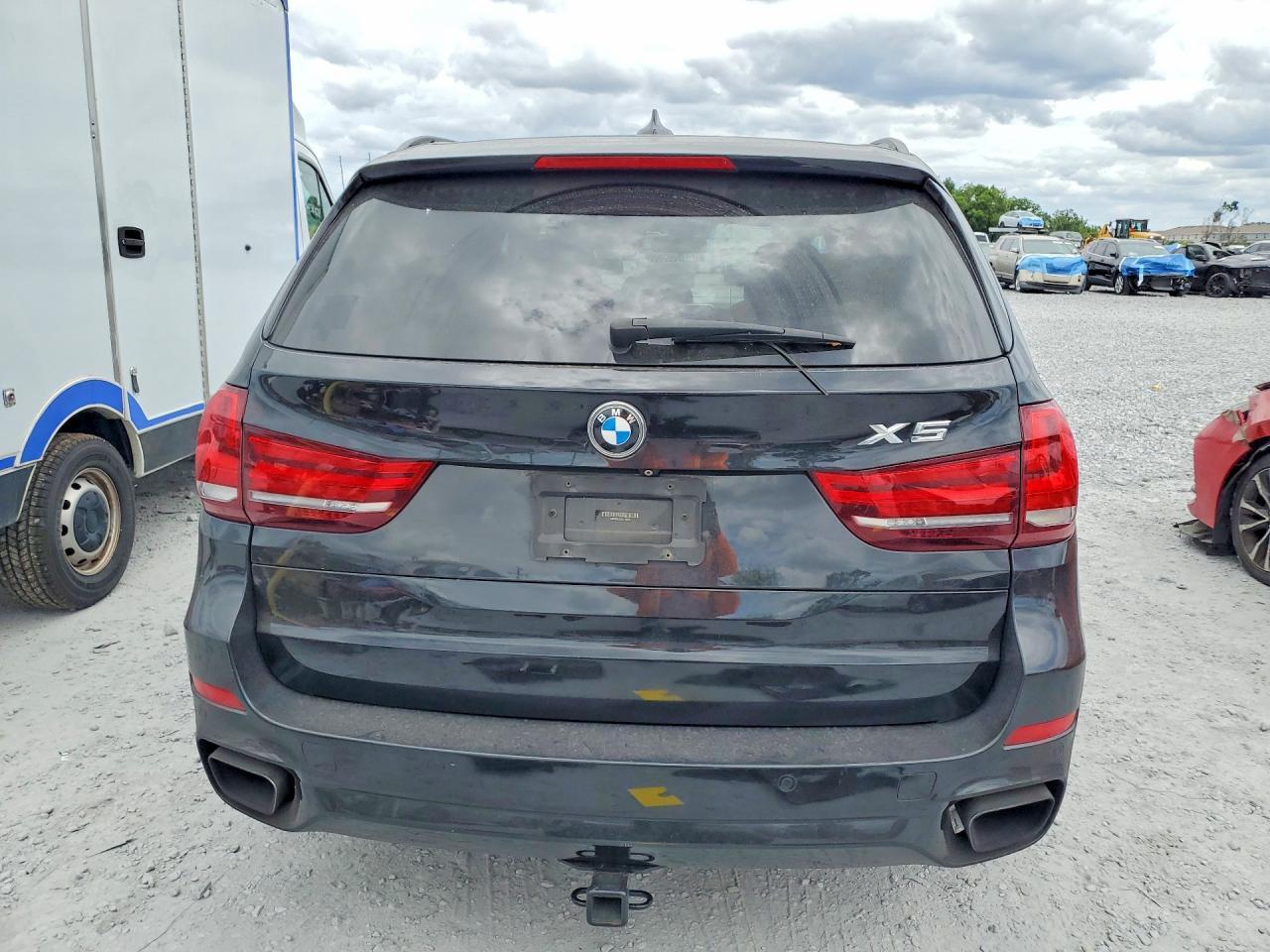 2014 BMW X5 xDrive50I - zdjęcie 6