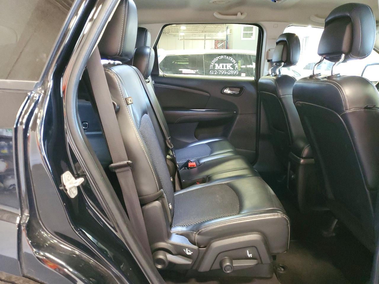 2015 Dodge Journey Crossroad - zdjęcie 11