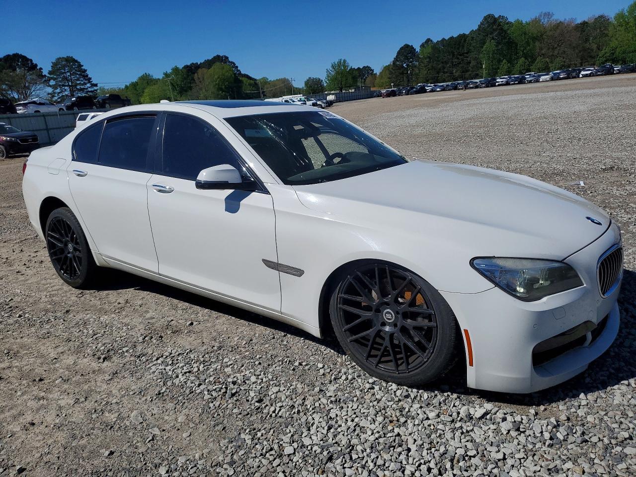 2015 BMW 740 I - zdjęcie 4