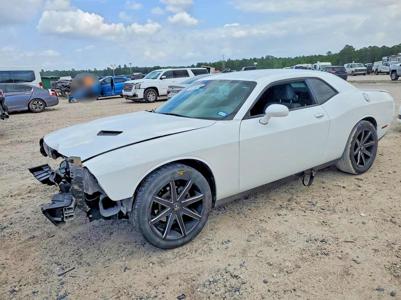 2016 Dodge Challenger Sxt - zdjęcie główne