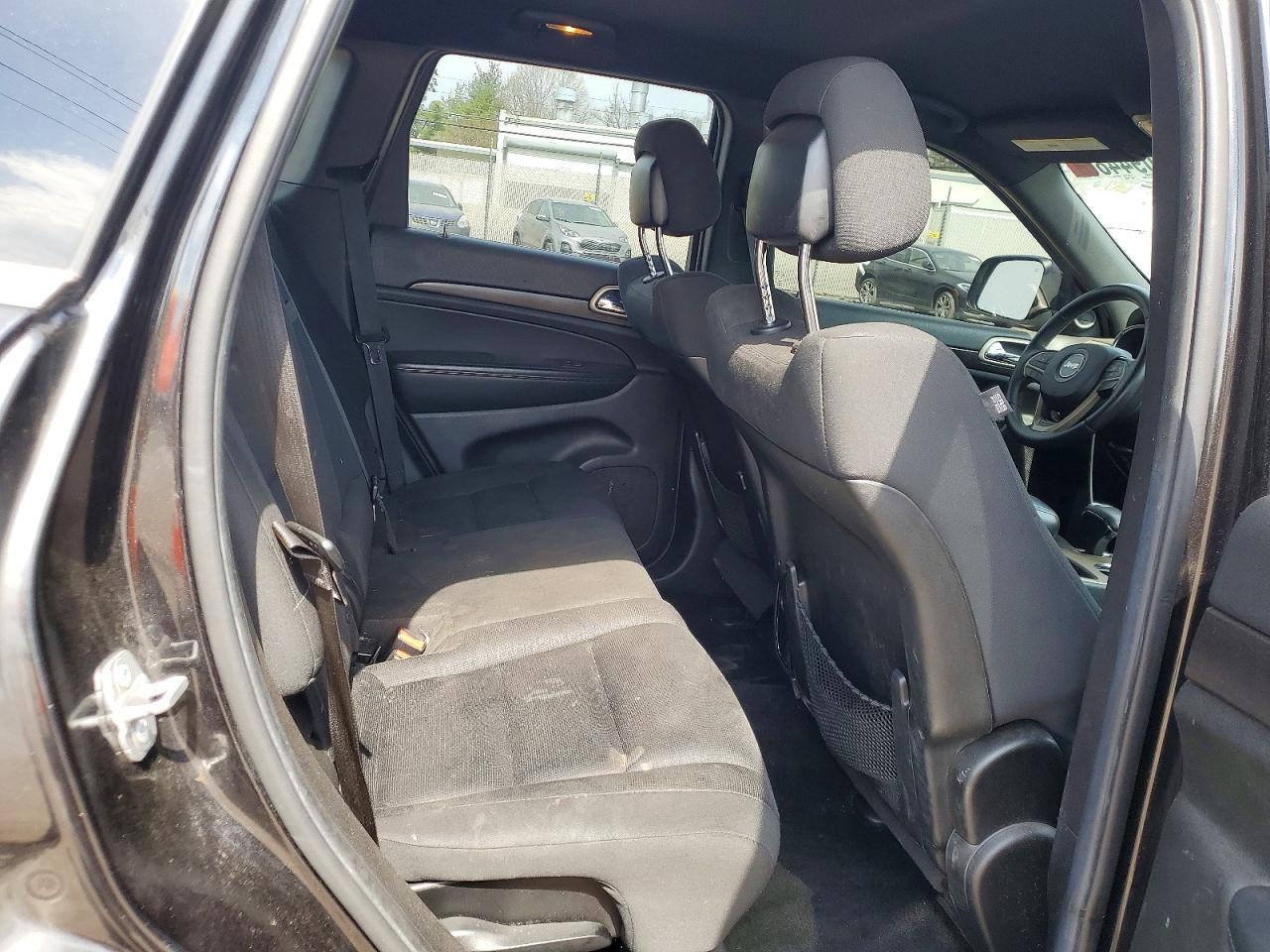 2014 Jeep Grand Cherokee Laredo - zdjęcie 11