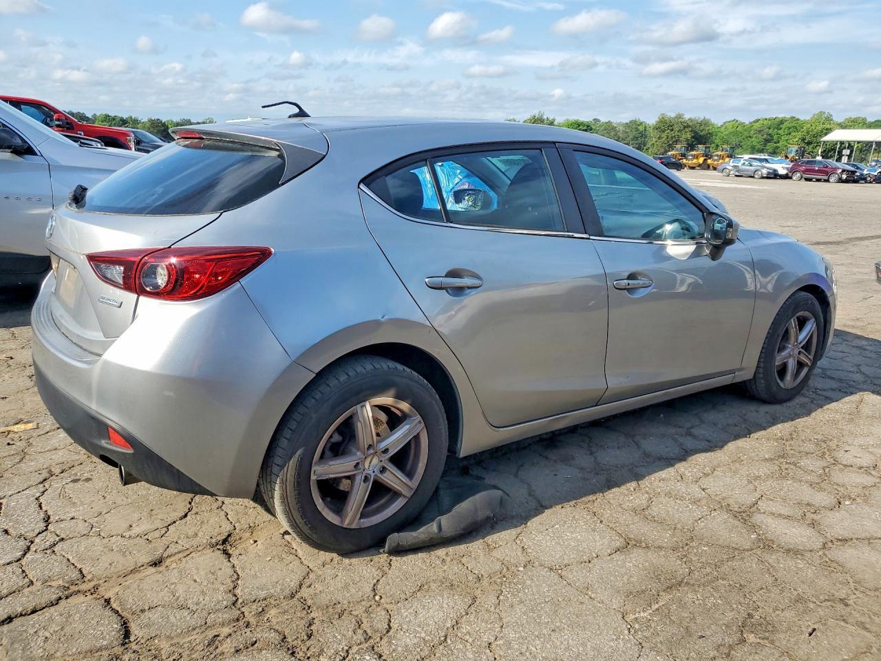 2014 Mazda 3 Touring - zdjęcie 3