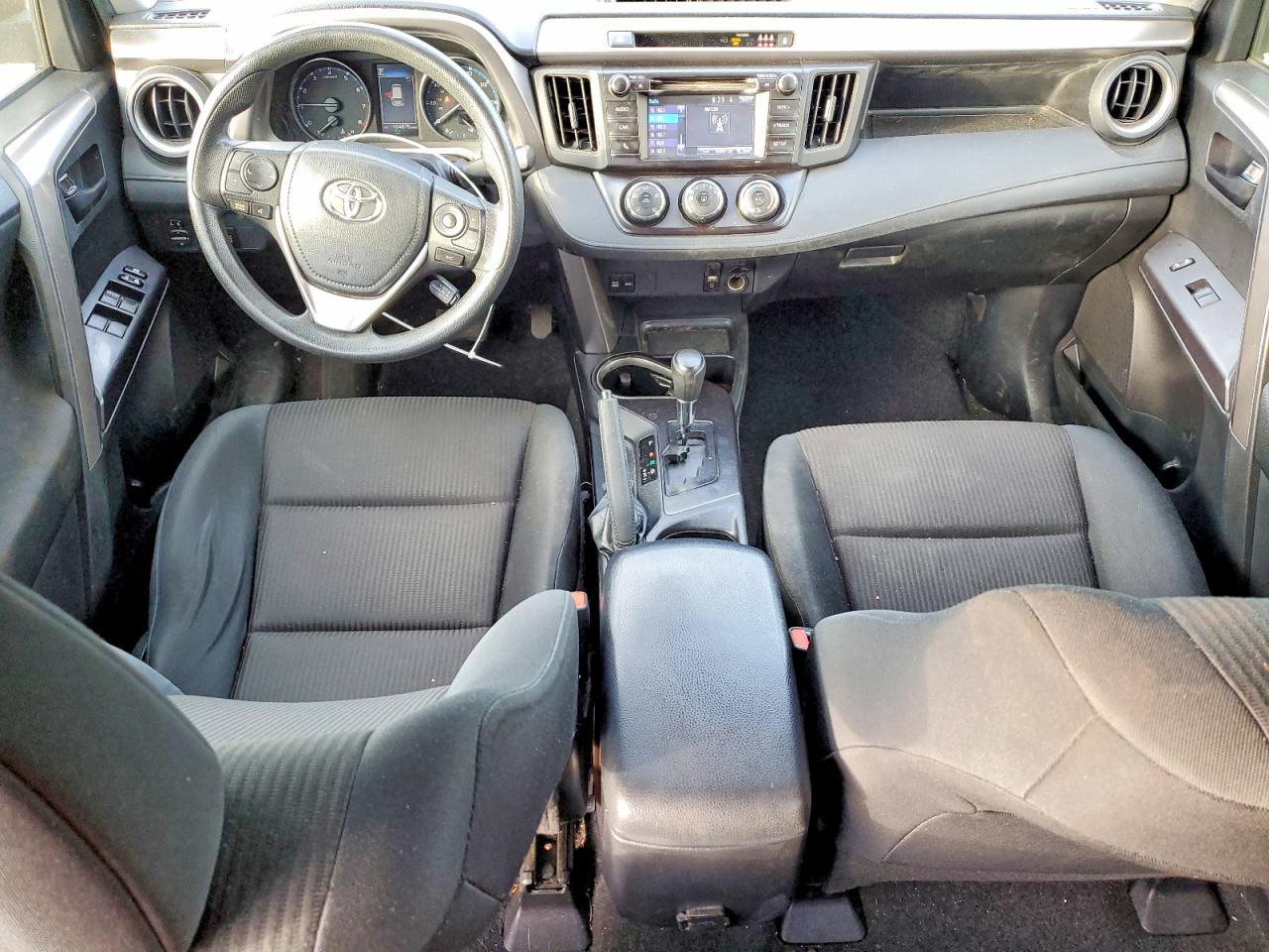 2018 Toyota Rav4 Le - zdjęcie 8