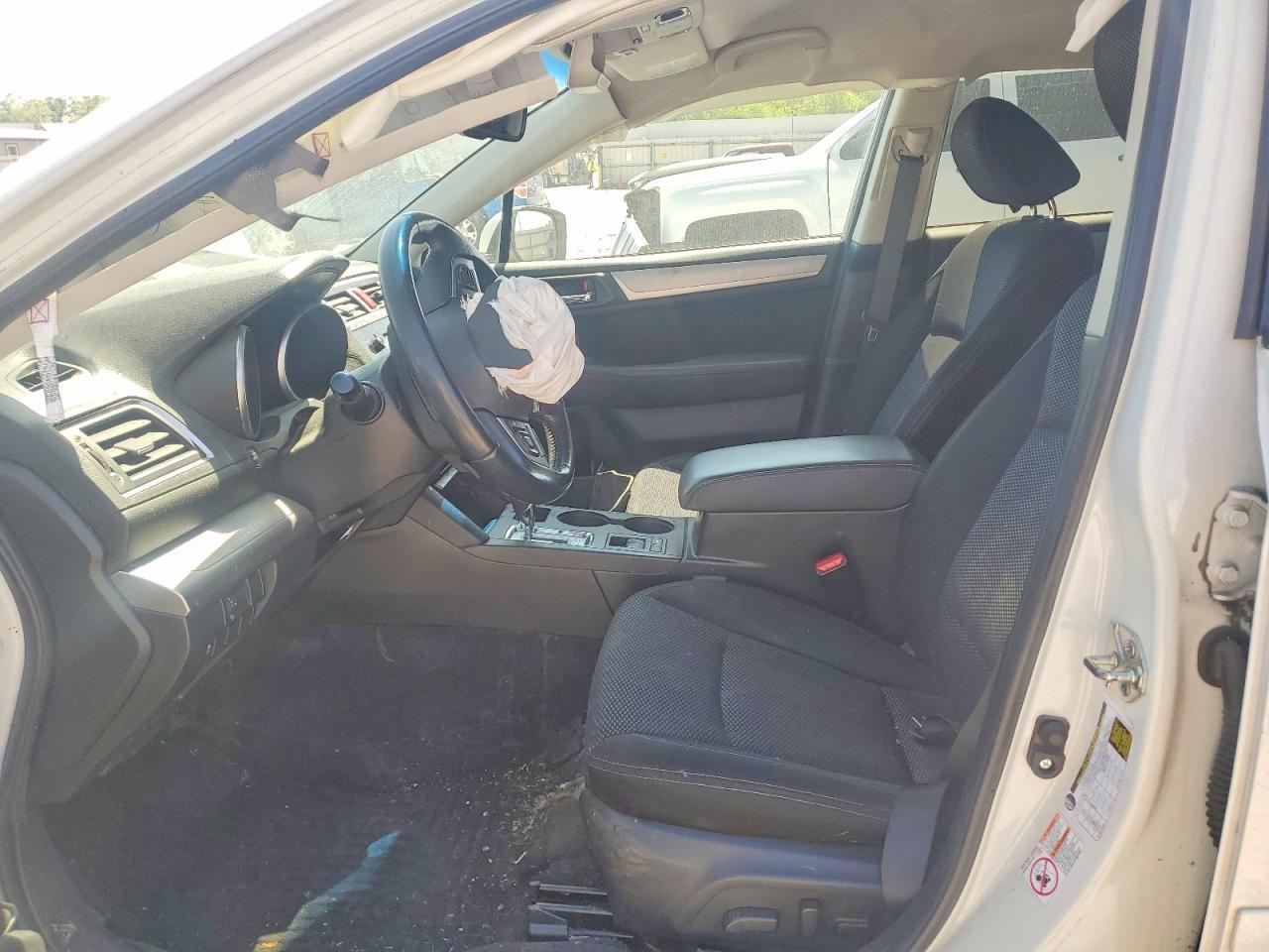 2015 Subaru Outback 2.5I Premium - zdjęcie 7