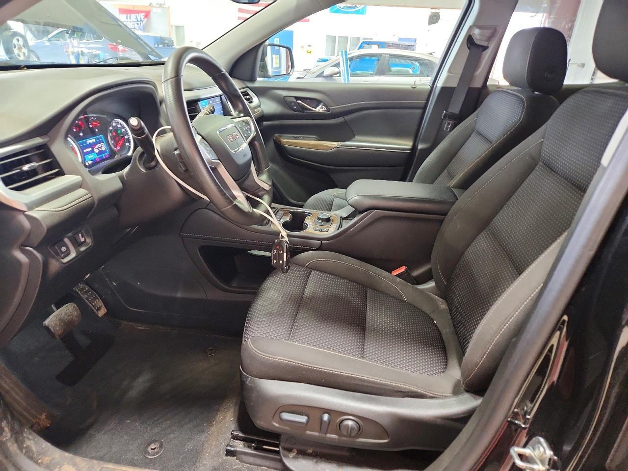 2022 GMC Acadia Sle - zdjęcie 7