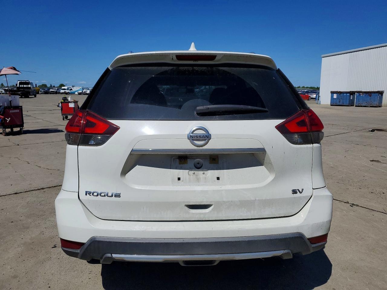 2017 Nissan Rogue Sv - zdjęcie 6