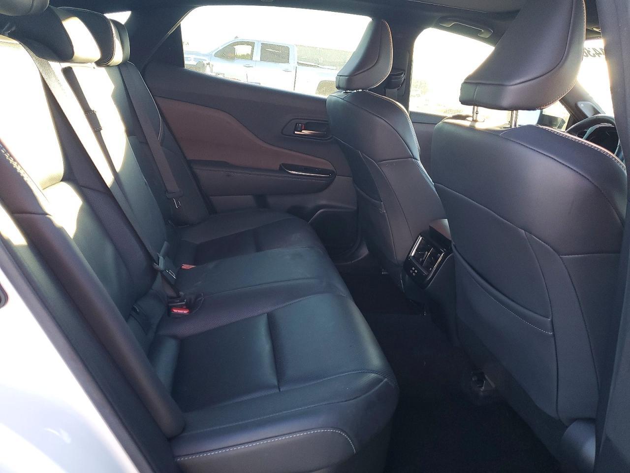 2024 Toyota Crown Limited - zdjęcie 10