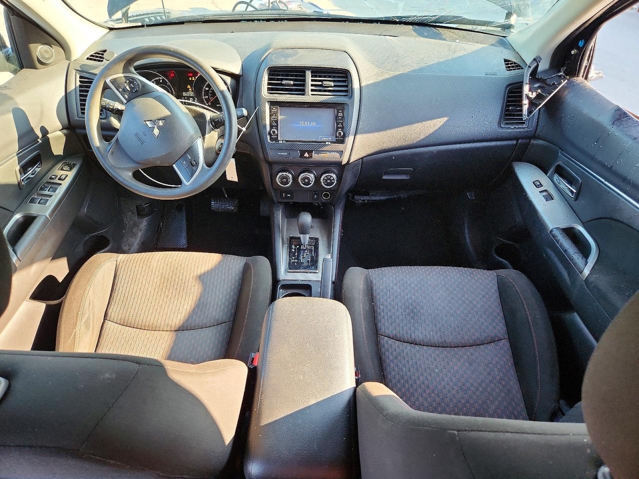 2018 Mitsubishi Outlander Sport Es - zdjęcie 8