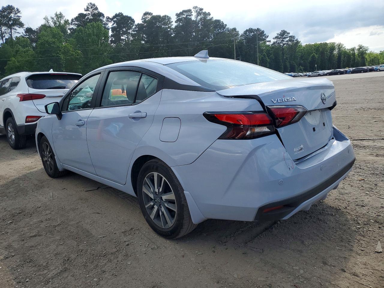 2025 Nissan Versa Sv - zdjęcie 2