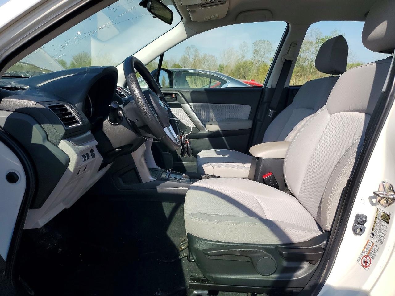 2017 Subaru Forester 2.5I - zdjęcie 7