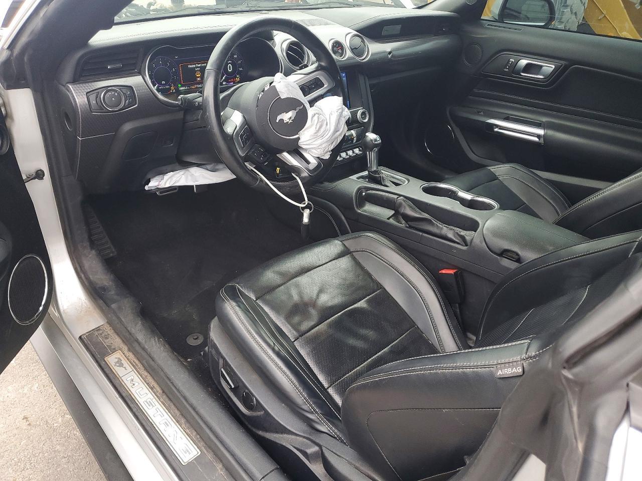 2019 Ford Mustang Gt - zdjęcie 8