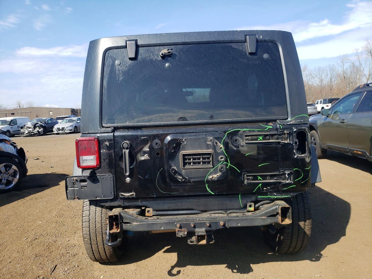 2015 Jeep Wrangler Unlimited Sport - zdjęcie 6