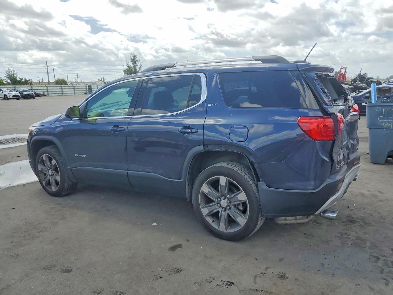 2018 GMC Acadia Slt-2 - zdjęcie 2