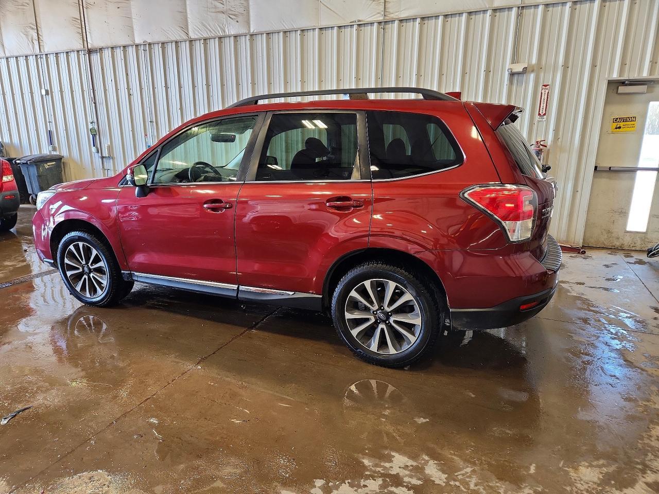 2017 Subaru Forester 2.0Xt Touring - zdjęcie 2