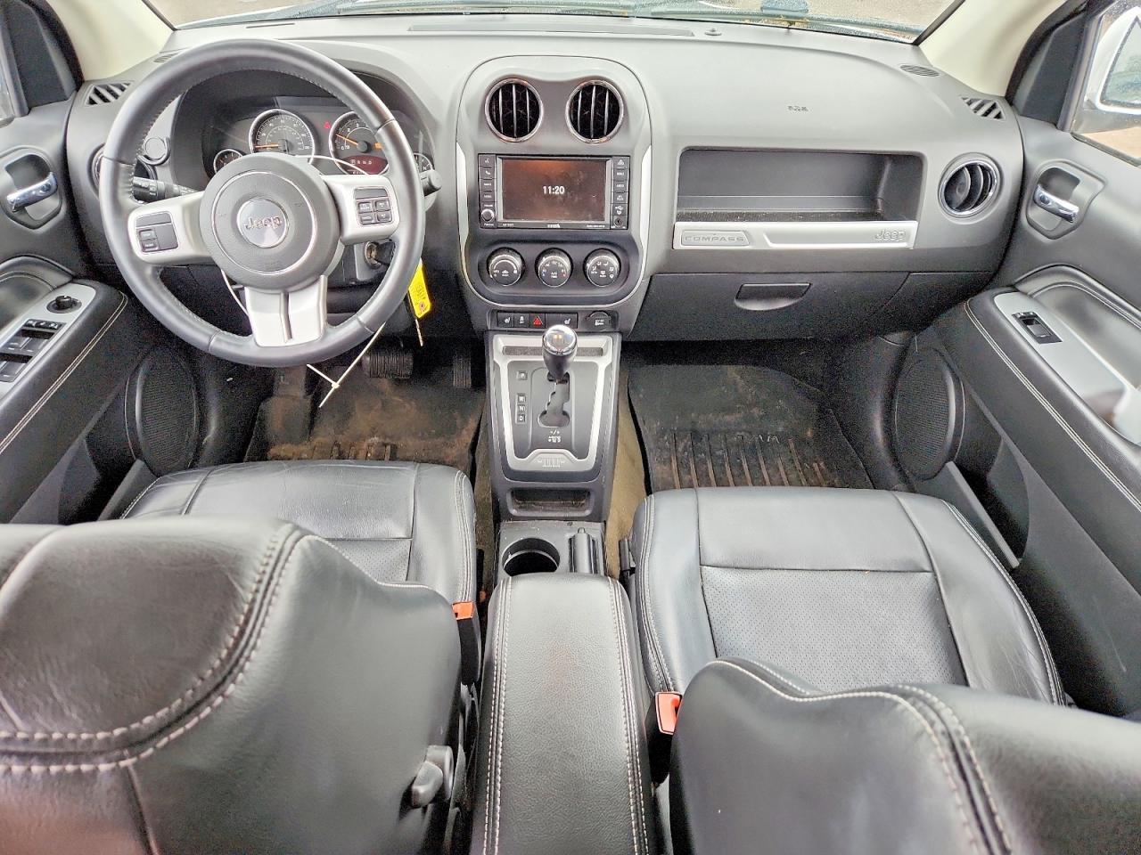 2016 Jeep Compass Latitude - zdjęcie 8