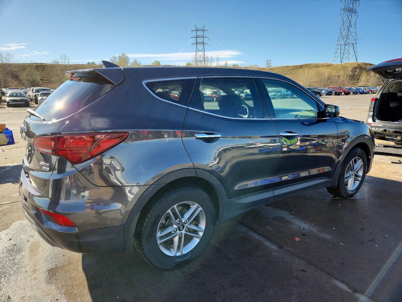 2017 Hyundai Santa Fe Sport 2.4L - zdjęcie 3