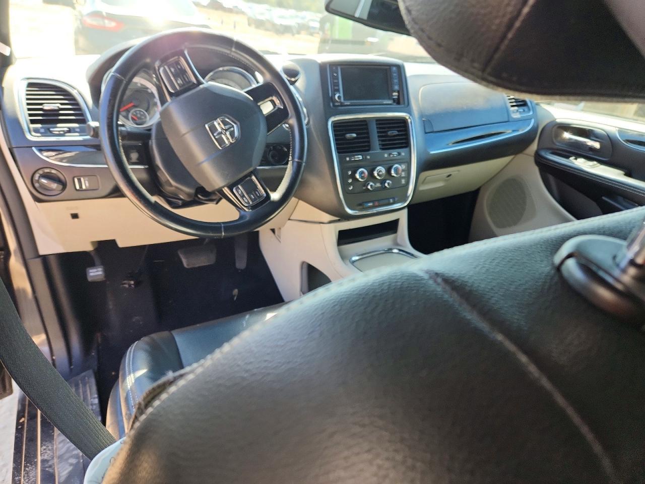 2019 Dodge Grand Caravan Sxt - zdjęcie 8
