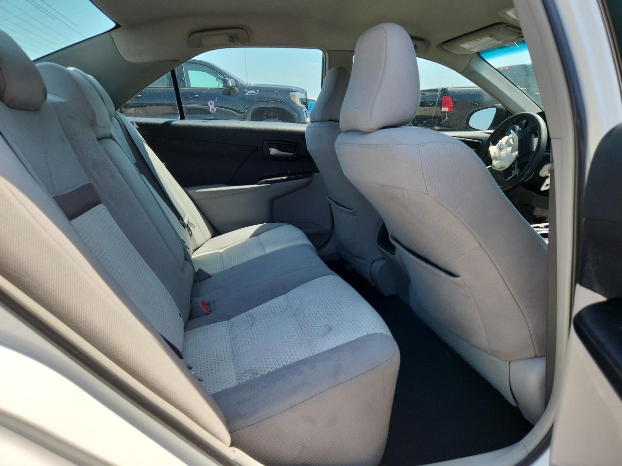 2014 Toyota Camry Le - zdjęcie 10