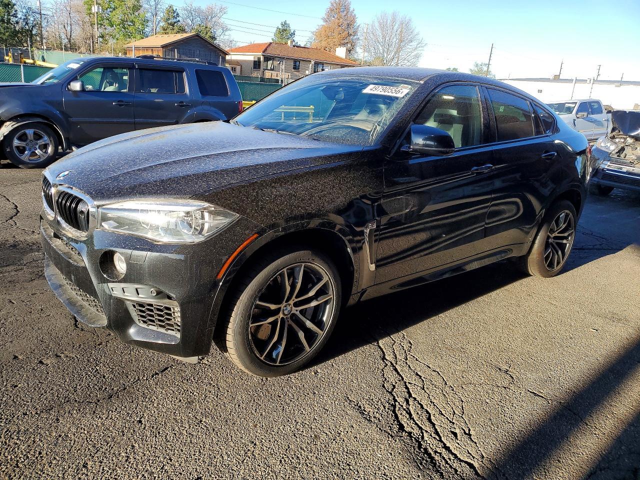 2015 BMW X6 M - zdjęcie główne